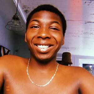 Meet your Posher, Marc